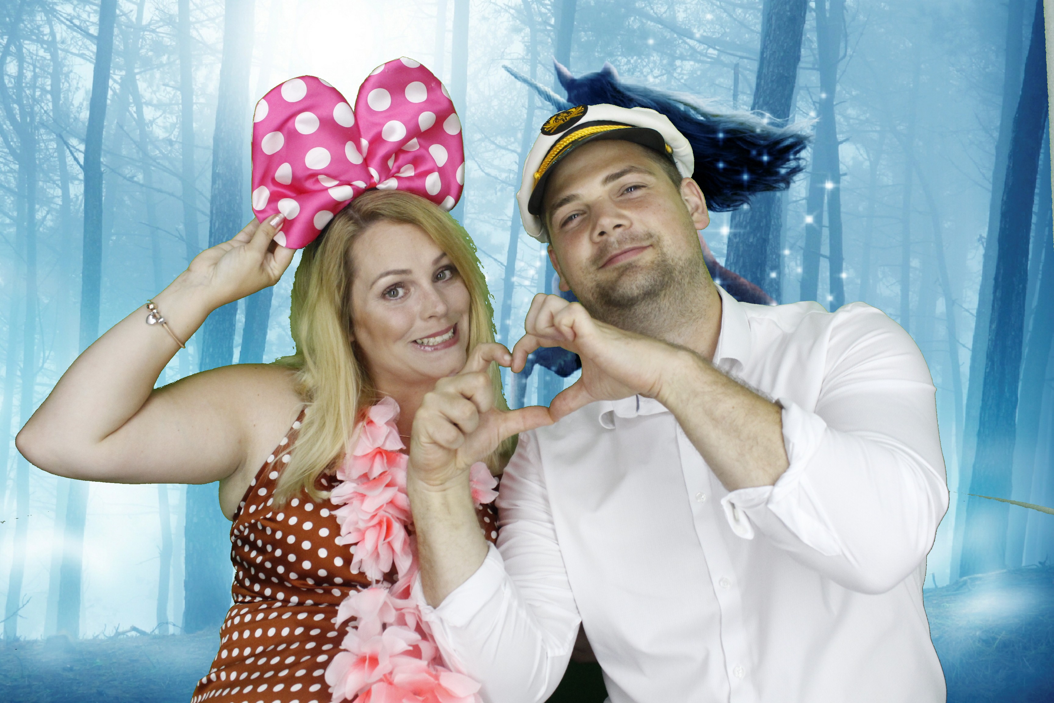 Rebecca and Warren's Wedding | View more photos from the event at gallery.myphotoboothexperience.co.uk/u/MyPhotoBoothExperienceLtd/Rebecca-and-Warrens-Wedding